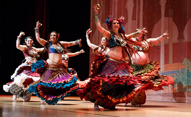 bellydancers available